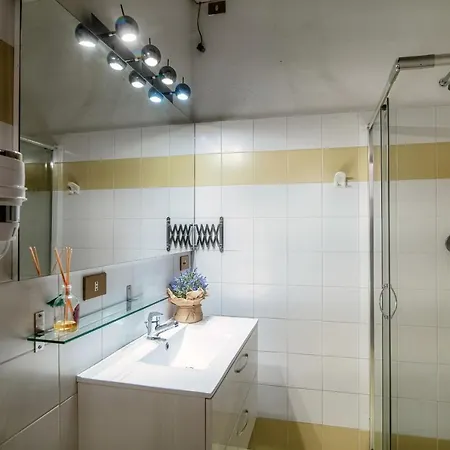 Mazzini Apartamento Como