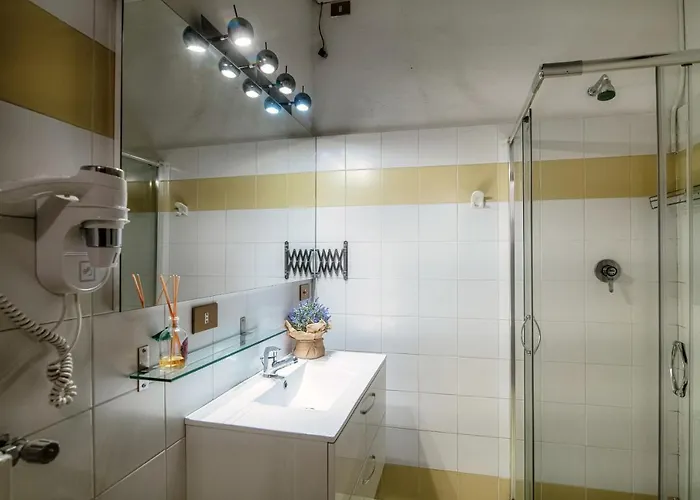 Mazzini Apartment Como